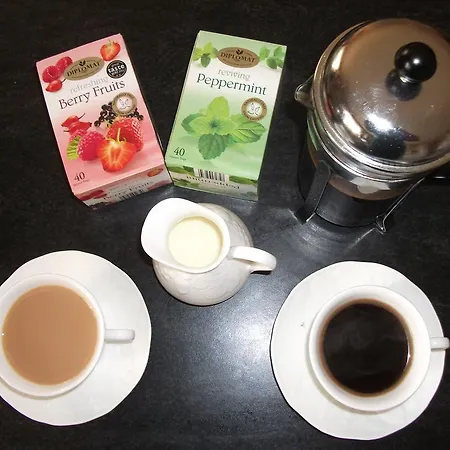 Alojamento de Acomodação e Pequeno-almoço Aaron Vale