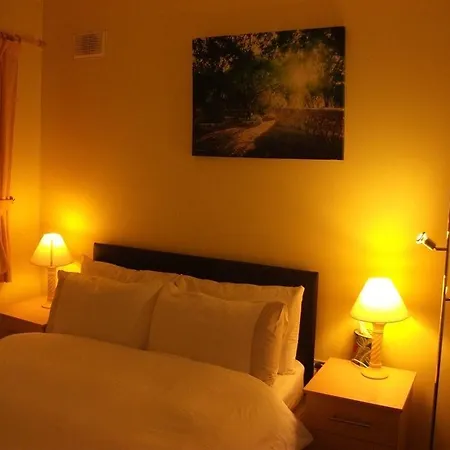 Alojamento de Acomodação e Pequeno-almoço Aaron Vale Drogheda